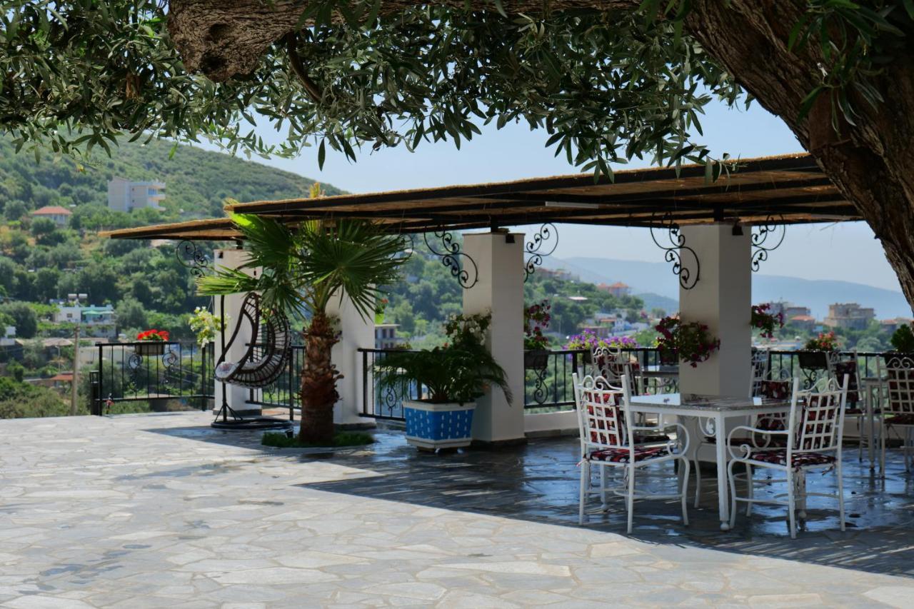 Vila Panorama Piqeras Bed & Breakfast Ngoại thất bức ảnh