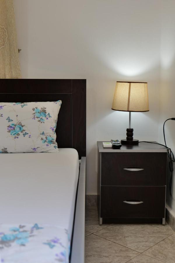 Vila Panorama Piqeras Bed & Breakfast Ngoại thất bức ảnh