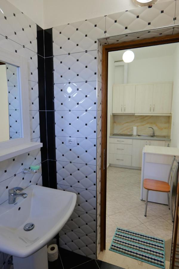 Vila Panorama Piqeras Bed & Breakfast Ngoại thất bức ảnh